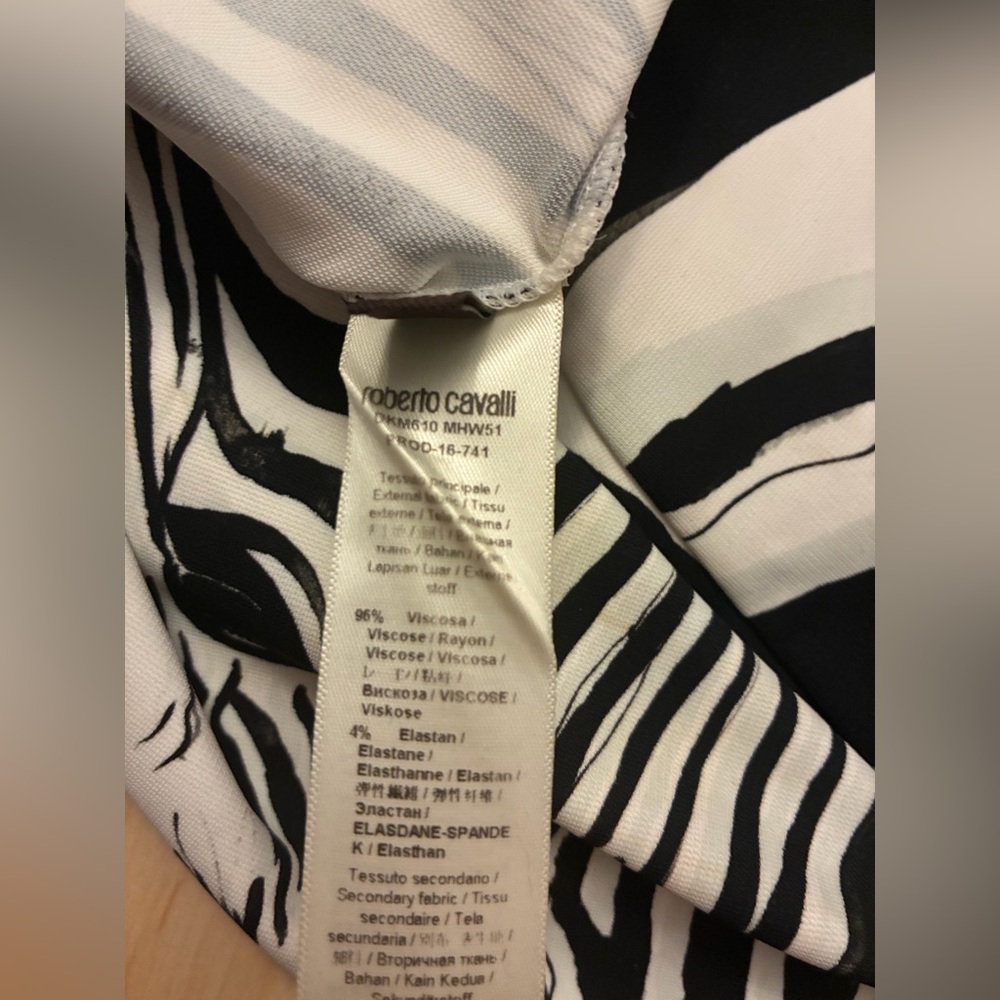 Authentic Roberto Cavalli Black & White Zebra Motif Long Sleeve Knit Dress - Picture 4 of 14